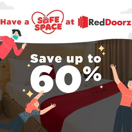 Reddoorz Plus @ Poblacion Makati Makati City Exterior photo
