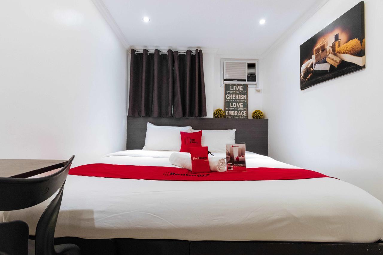 Reddoorz Plus @ Poblacion Makati Makati City Exterior photo