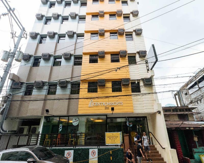 Reddoorz Plus @ Poblacion Makati Makati City Exterior photo